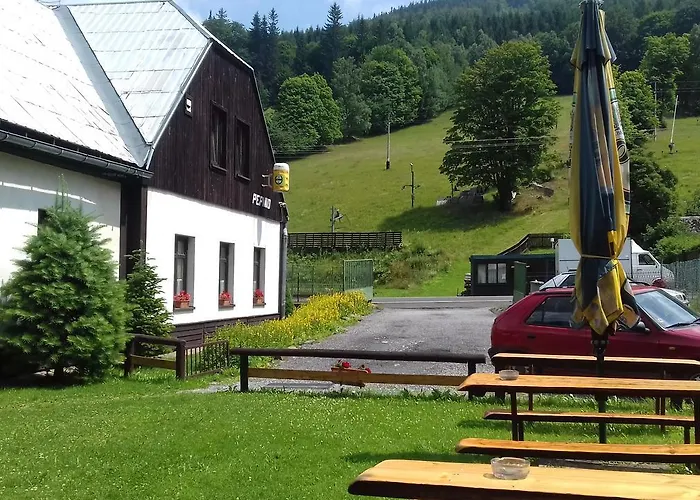 Pepino Lodge